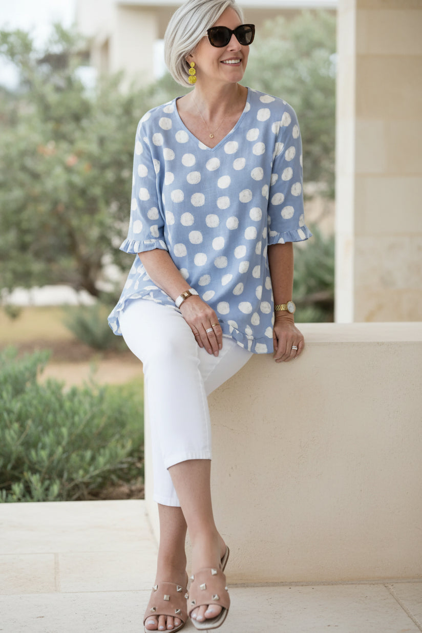 Lena – V-neck blouse