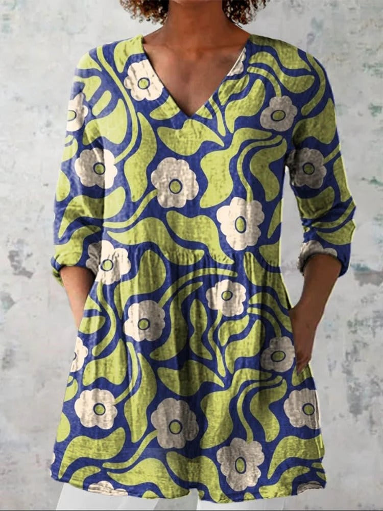 Damhnait | Romantic Floral V-Neck Shirt