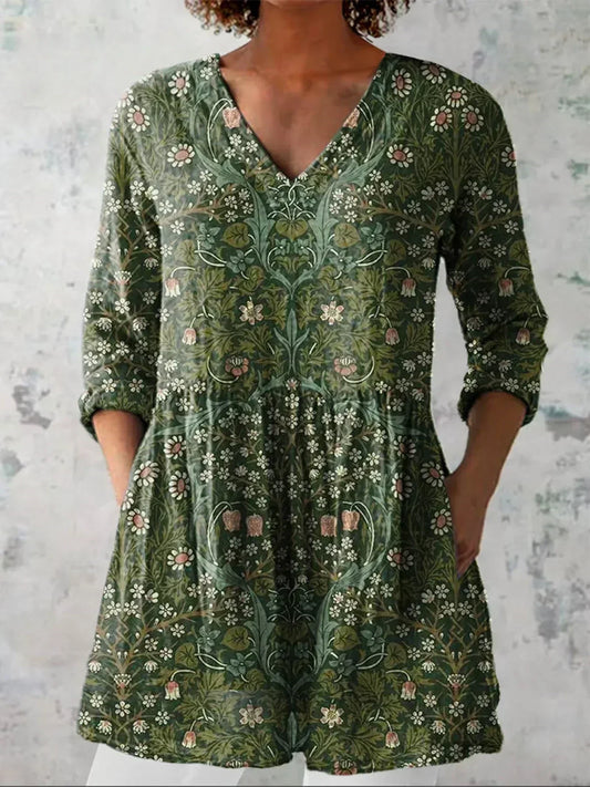 Aibhilín | Vintage Floral V-Neck Shirt