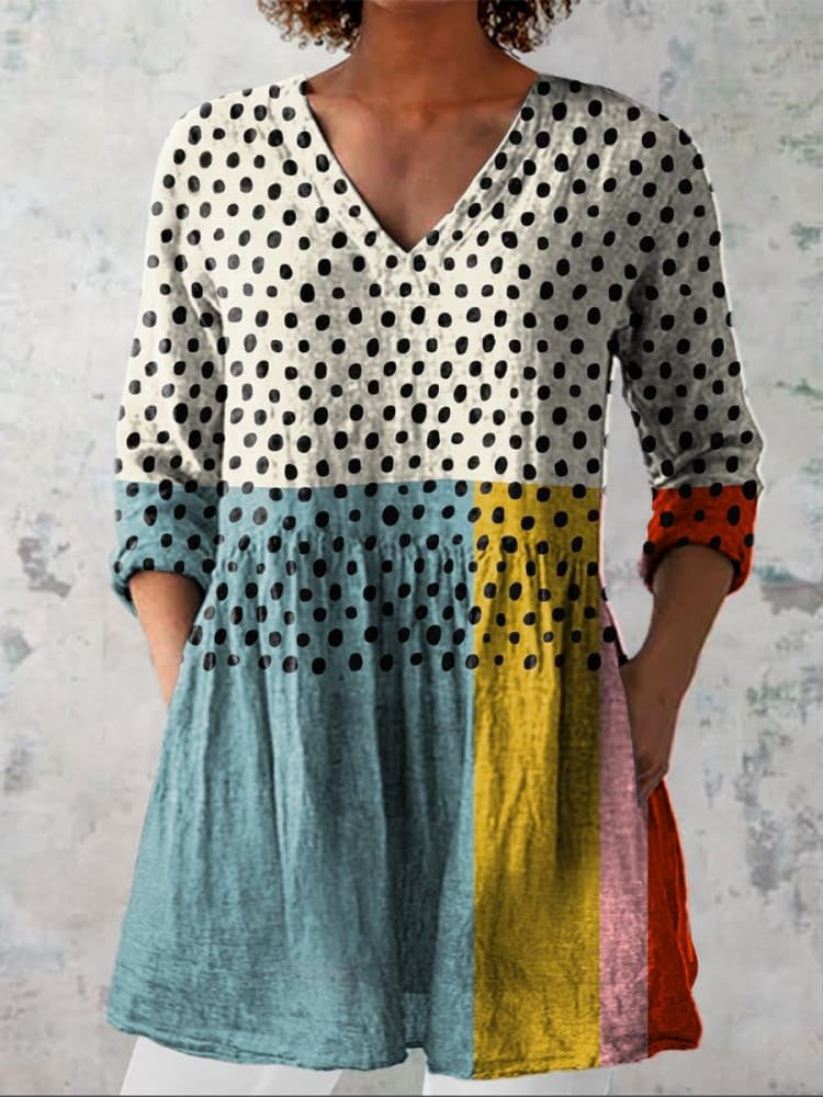 Caoimhe | Geometric Dot V-Neck Shirt