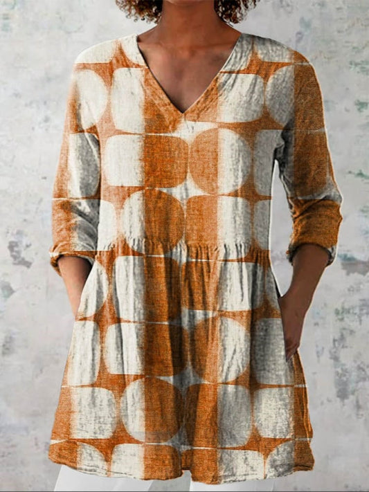 Niamh | Geometric V-Neck Shirt