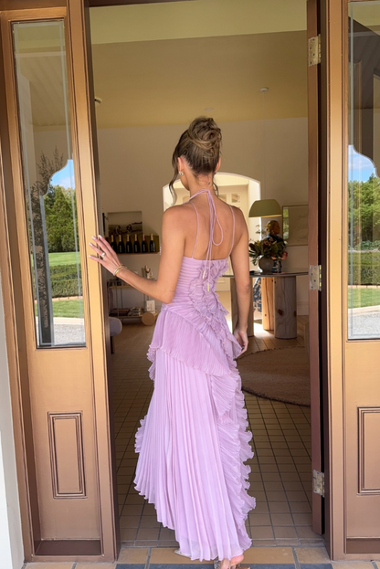 Toiréasa | Elegant Ruffle Dress