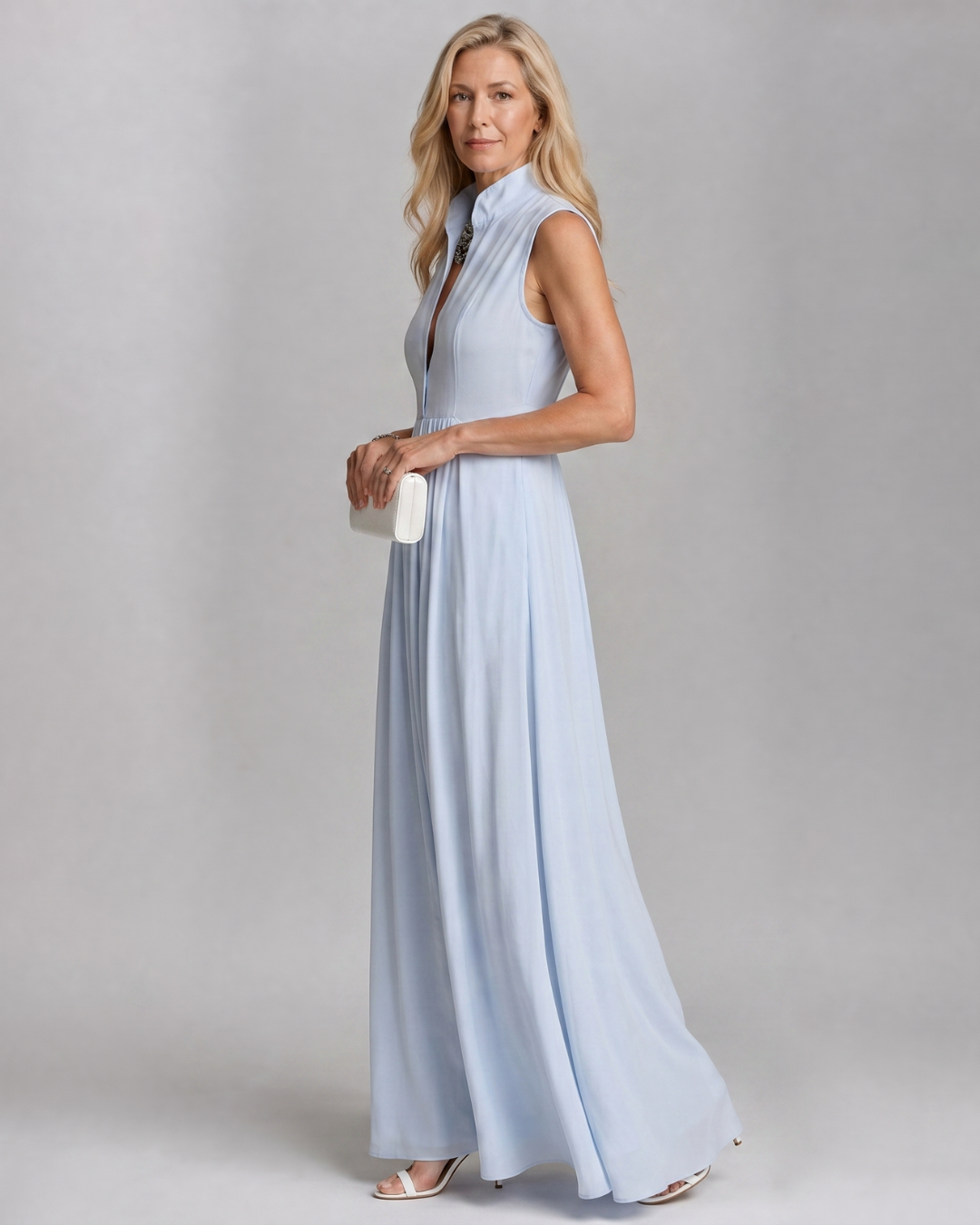 Slána | Collared Sleeveless Maxi Dress