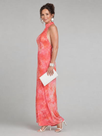 Báine | Halter Neck Printed Pattern Maxi Dress