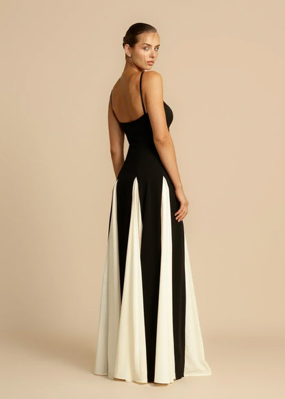 Réalta | Contrast Ruffle Maxi Dress
