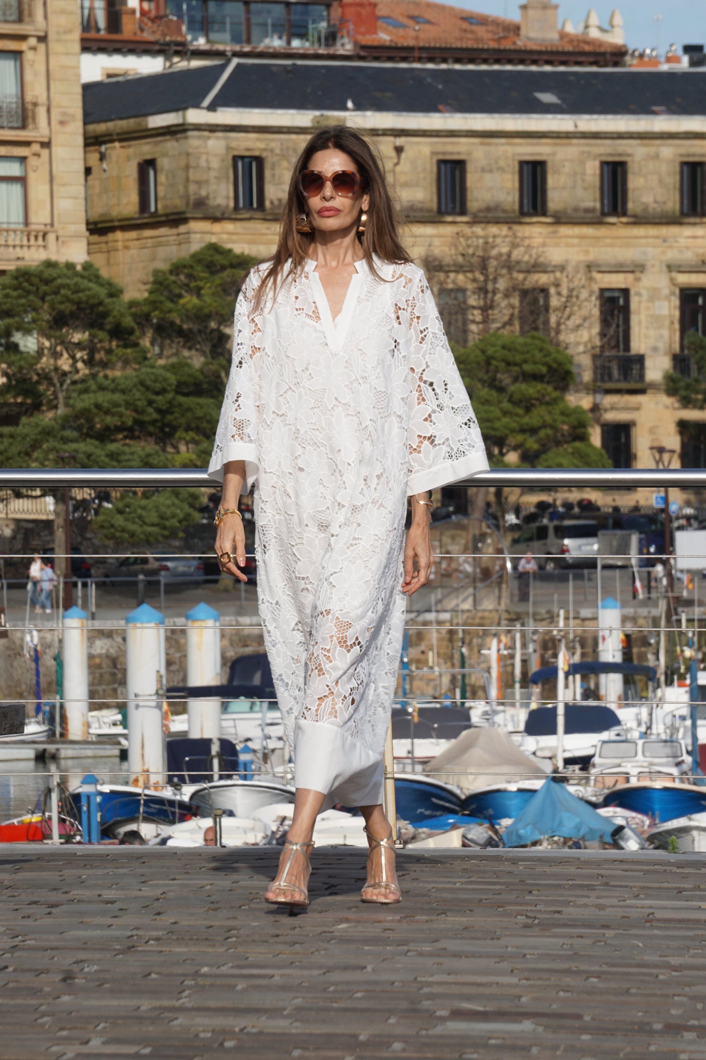 Crón | White Lace Dress