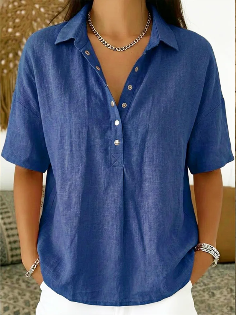 Tessa – Blouse with a collar and button detail