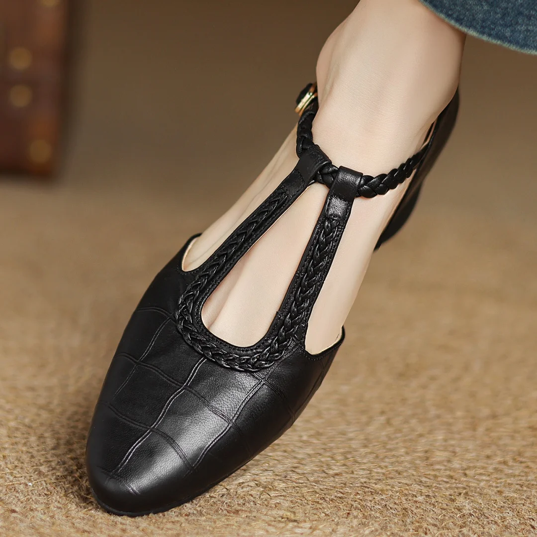 Aoibhfhinn | Leather Mary Janes