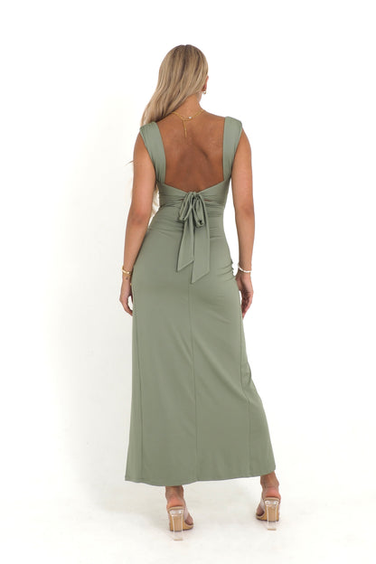 Aislinn | Timeless Elegance Dress