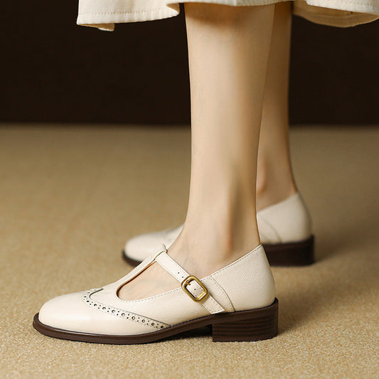 Caitría | Vintage T-Bar Mary Jane Shoes