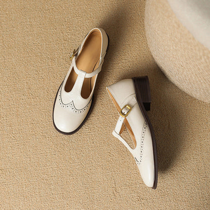 Caitría | Vintage T-Bar Mary Jane Shoes