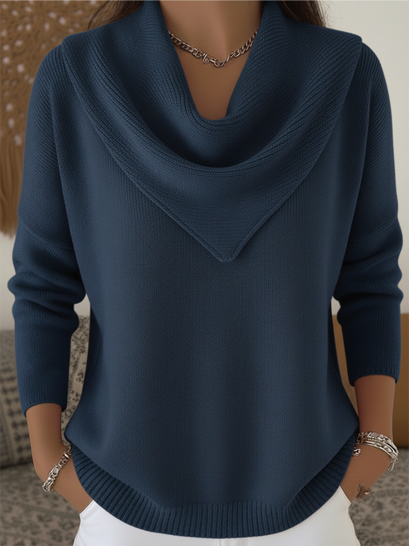 Nora – jumper with a cowl neck