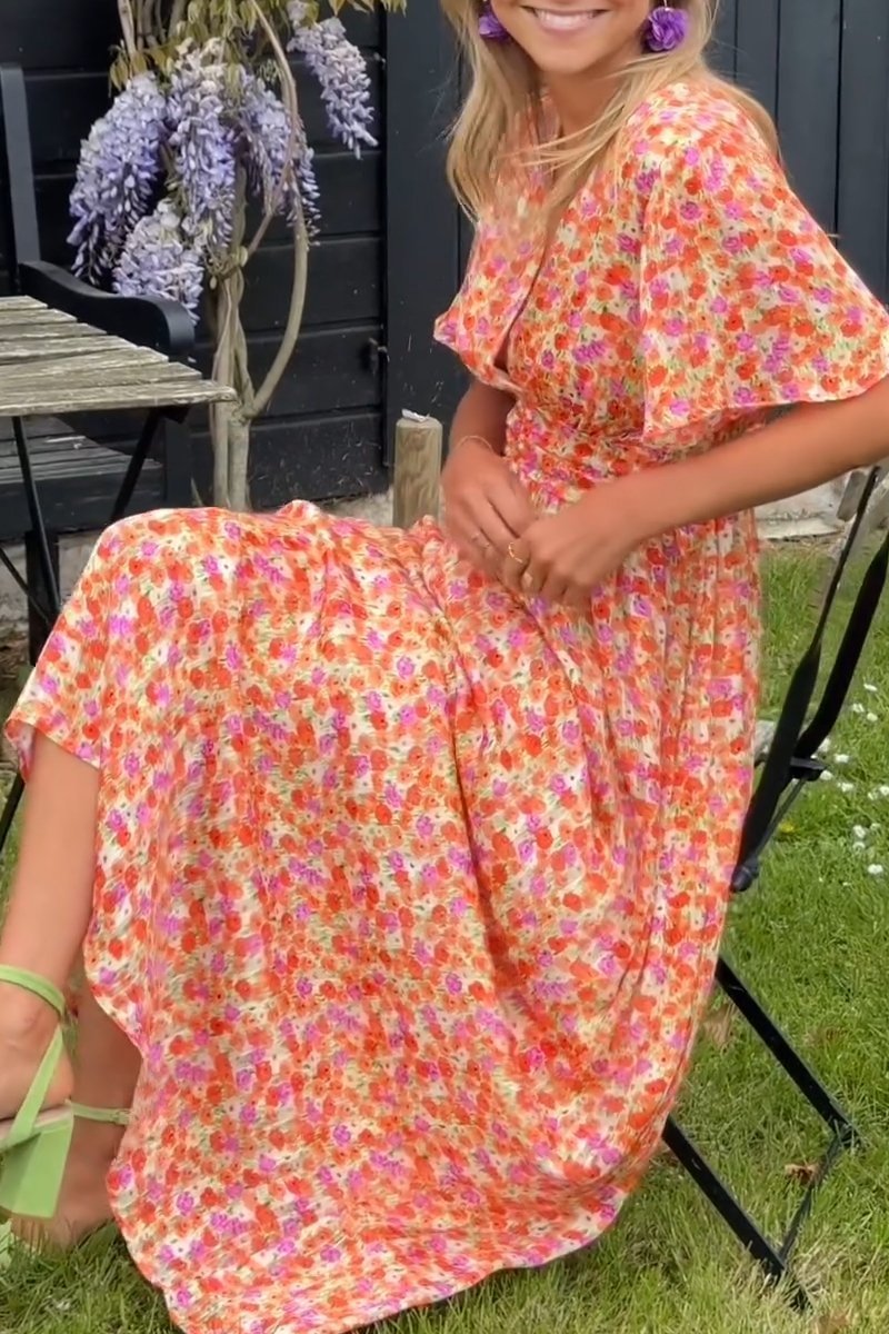 Maura | Flattering Printed Maxi Dress