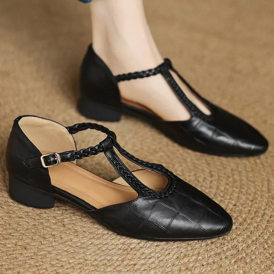 Aoibhfhinn | Leather Mary Janes