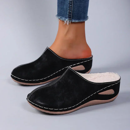 Caitríona | Orthopedic Closed-Toe Comfort Sandals