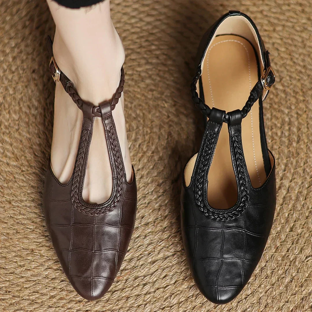 Aoibhfhinn | Leather Mary Janes