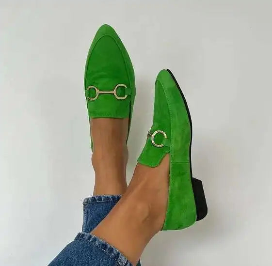 Caoimhe | Timeless Suede Loafers with Bit Detail