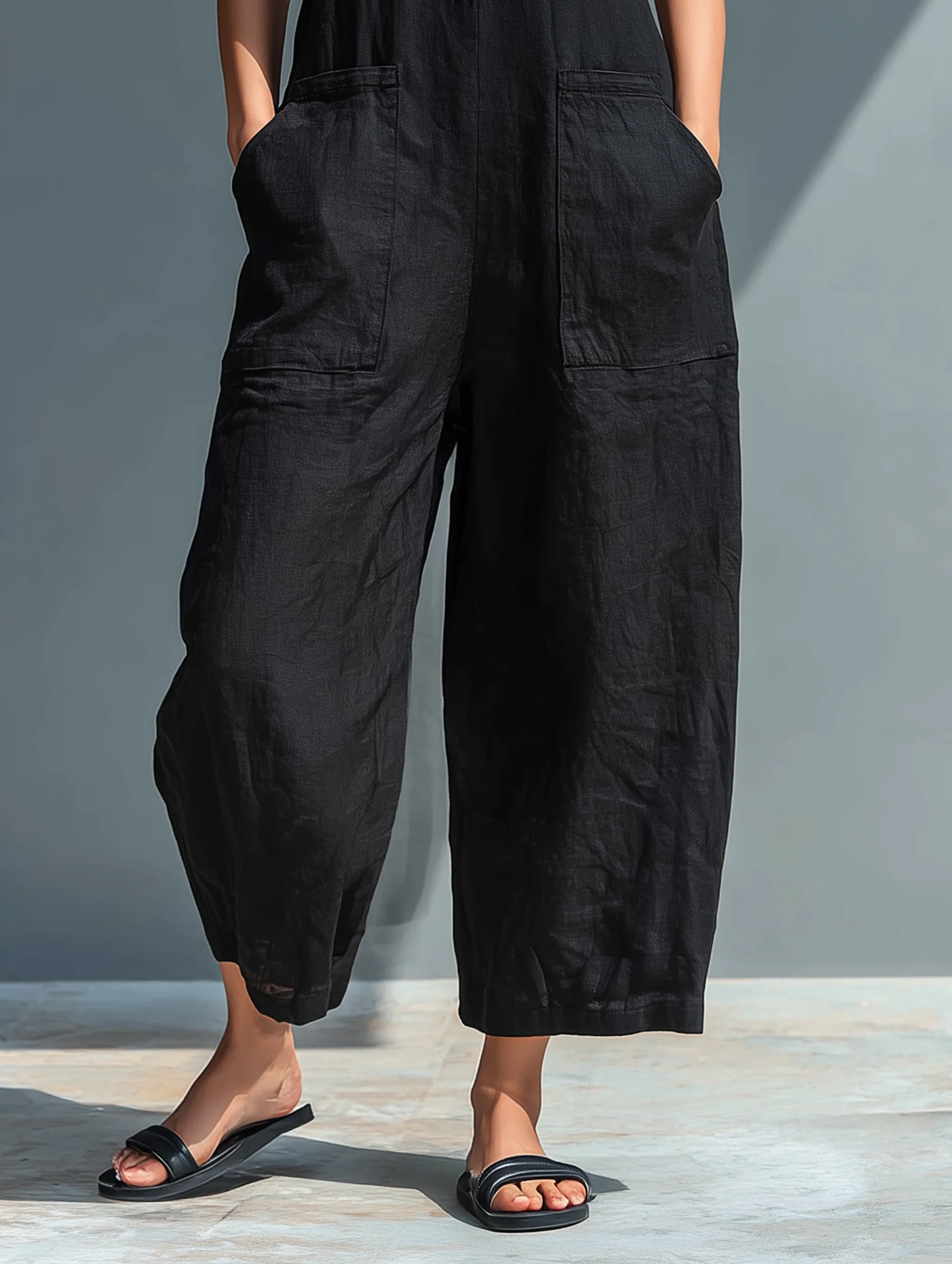 Emer | Minimalist Sleeveless Jumpsuit