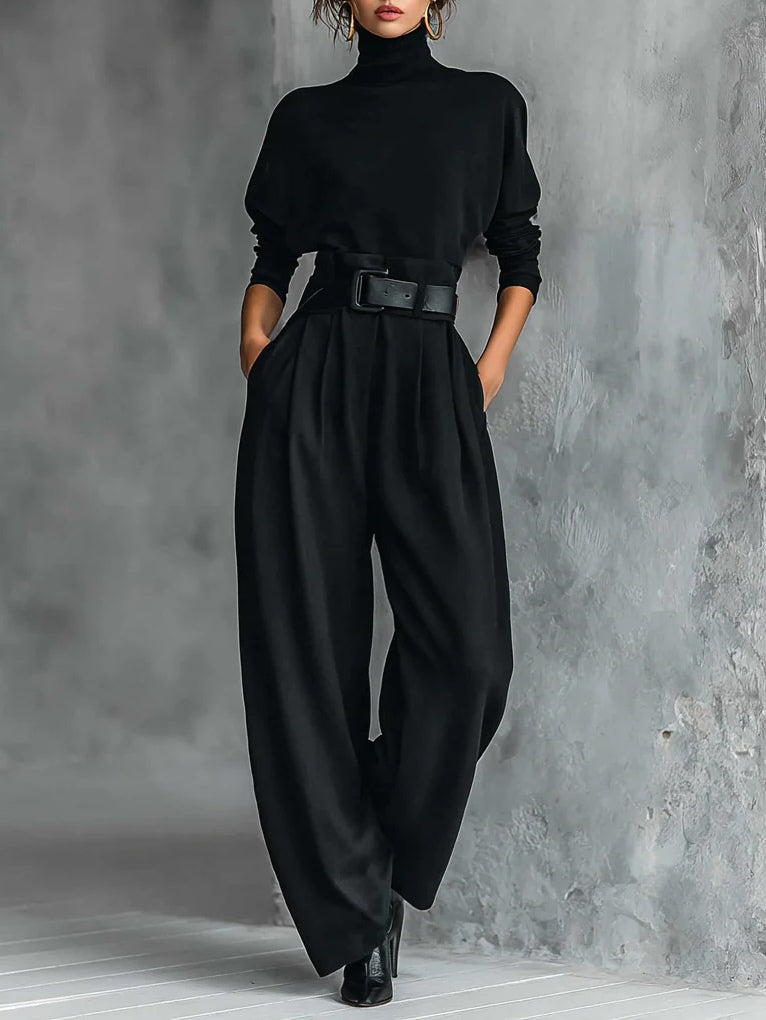 Iseult | 2-piece black set with belt