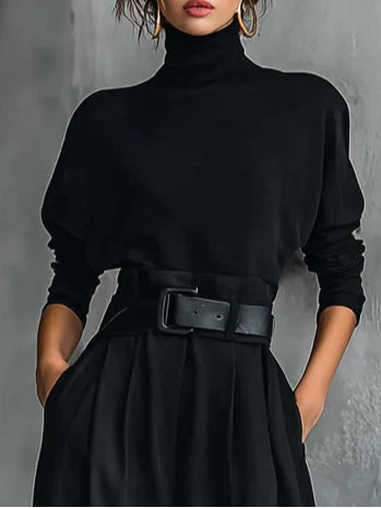 Iseult | 2-piece black set with belt