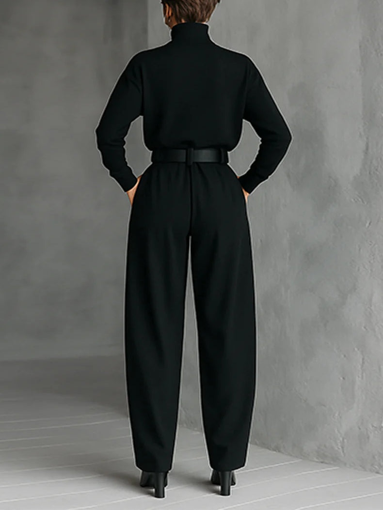 Iseult | 2-piece black set with belt