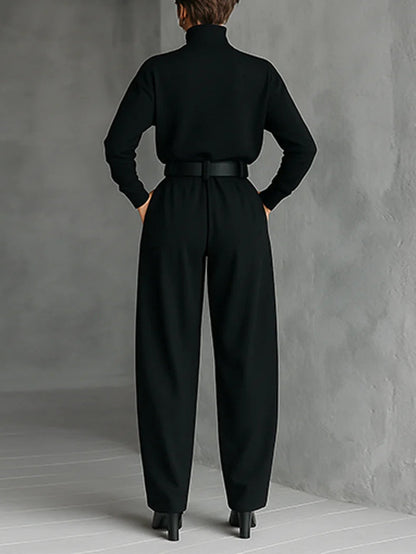 Iseult | 2-piece black set with belt