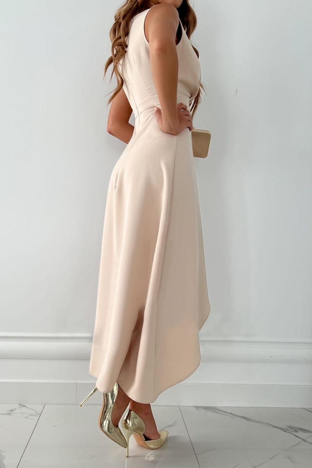 Caitilín | V-Neck Wrap Midi Dress