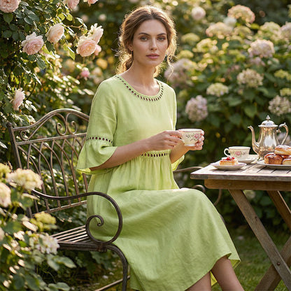 Amara™ | Elegant tummy-concealing midi dress