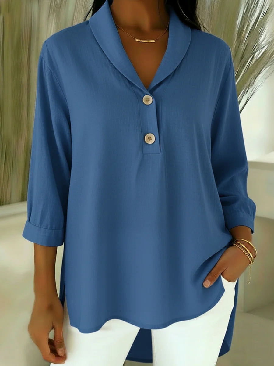 Noa – Blouse with button fastening and V-neck