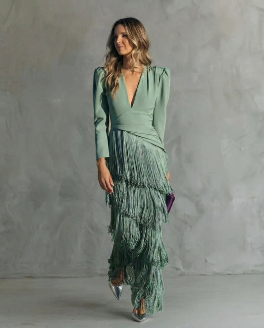 Téphi | Elegant Dress with Fringe Sleeves