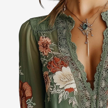 Bláth | Elegant Embroidered Blouse